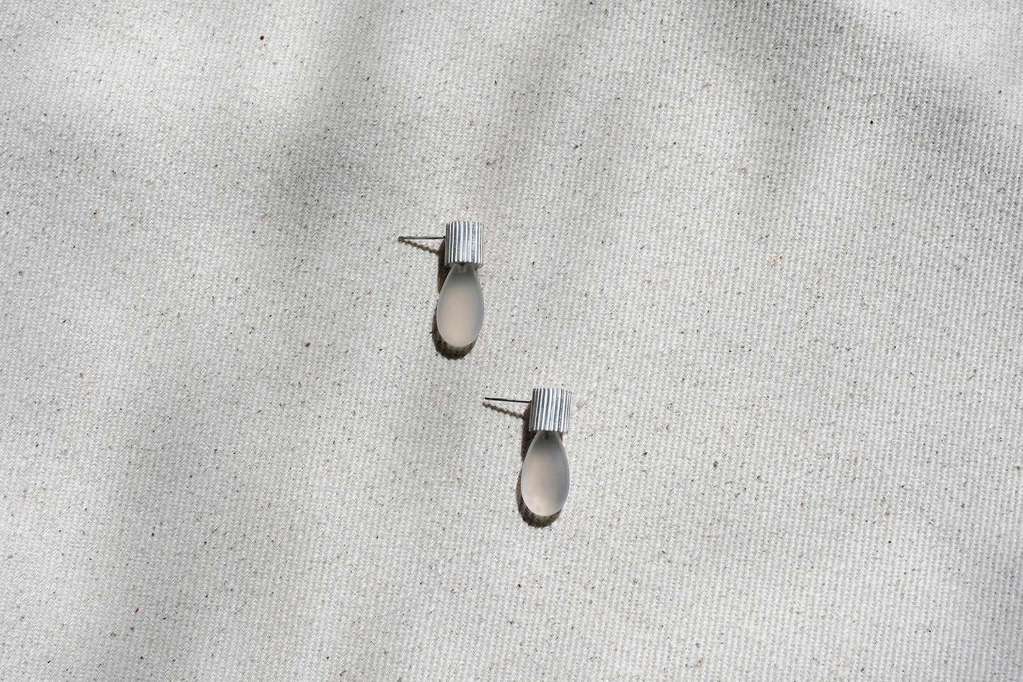 Almond Agate Sap Earrings