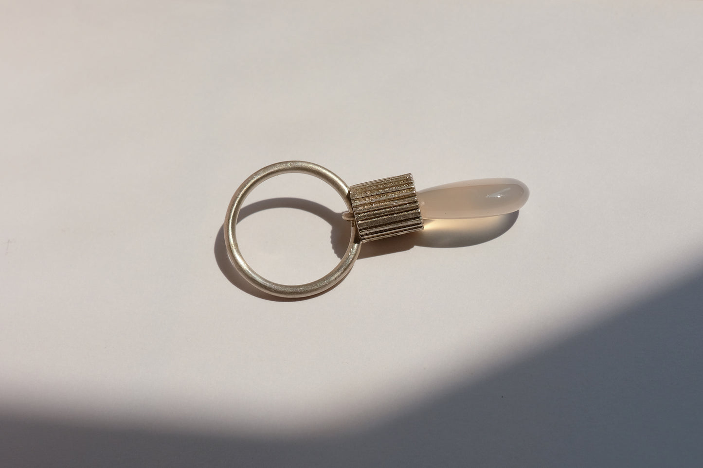 Almond Agate Sap Ring