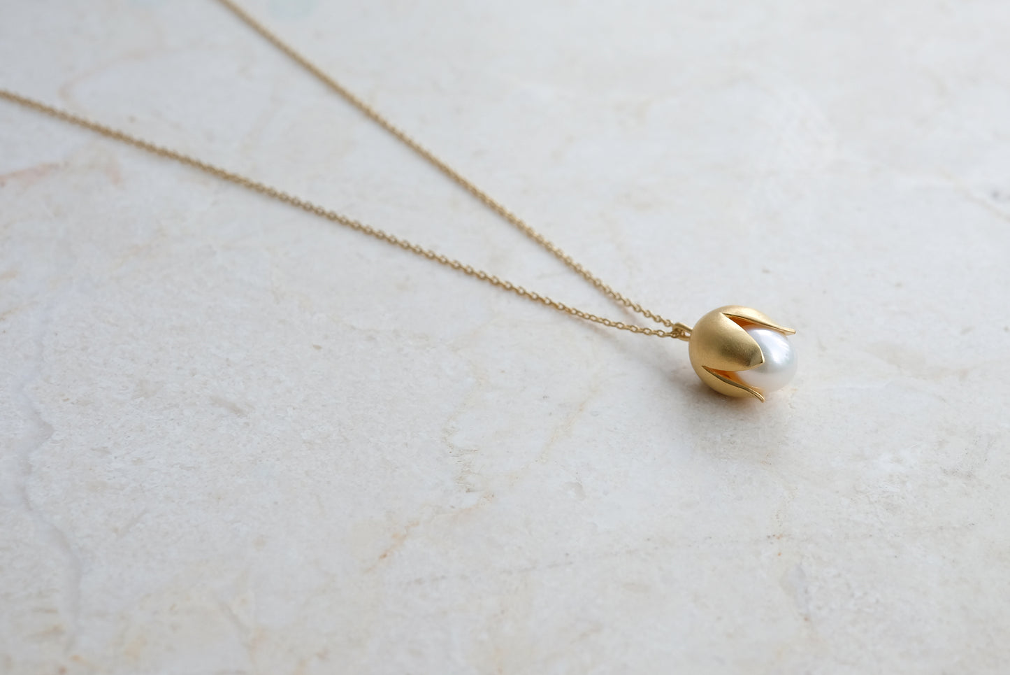 Floral Pearl Necklace