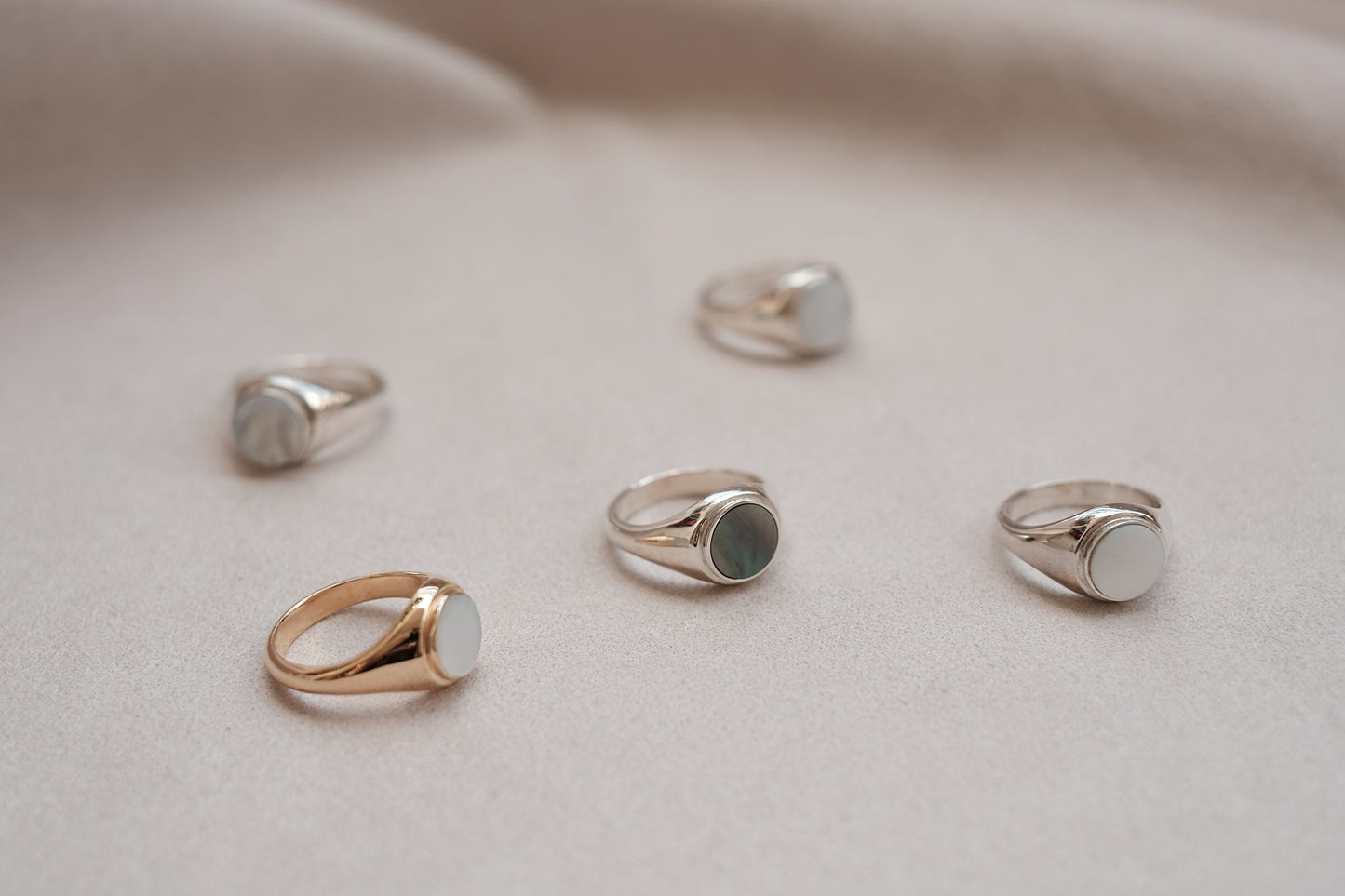 Luna Signet Ring