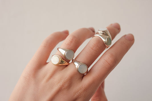 Luna Signet Ring