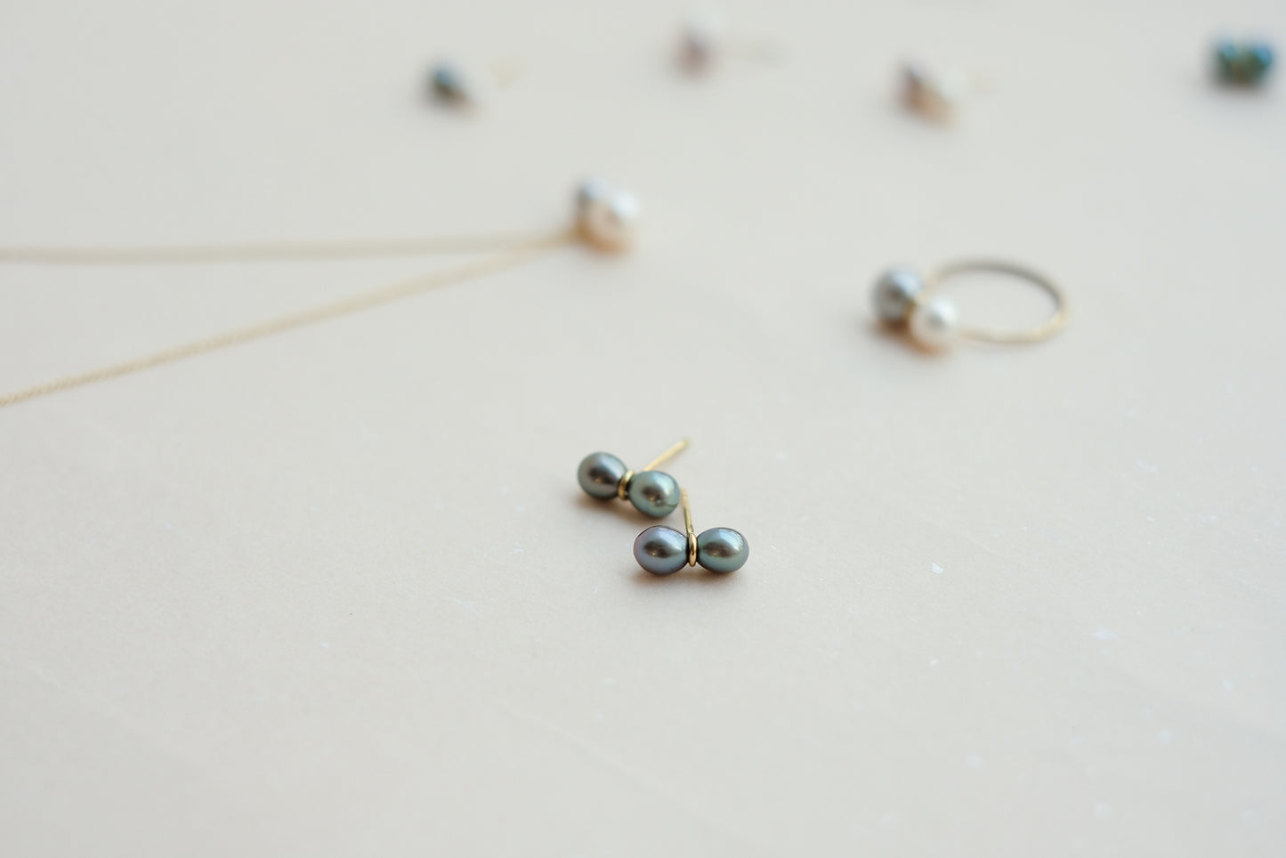 Oblong Soulmate Studs (Peacock/ Bi-colour)