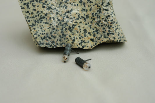 Spot Agate Sap Earrings