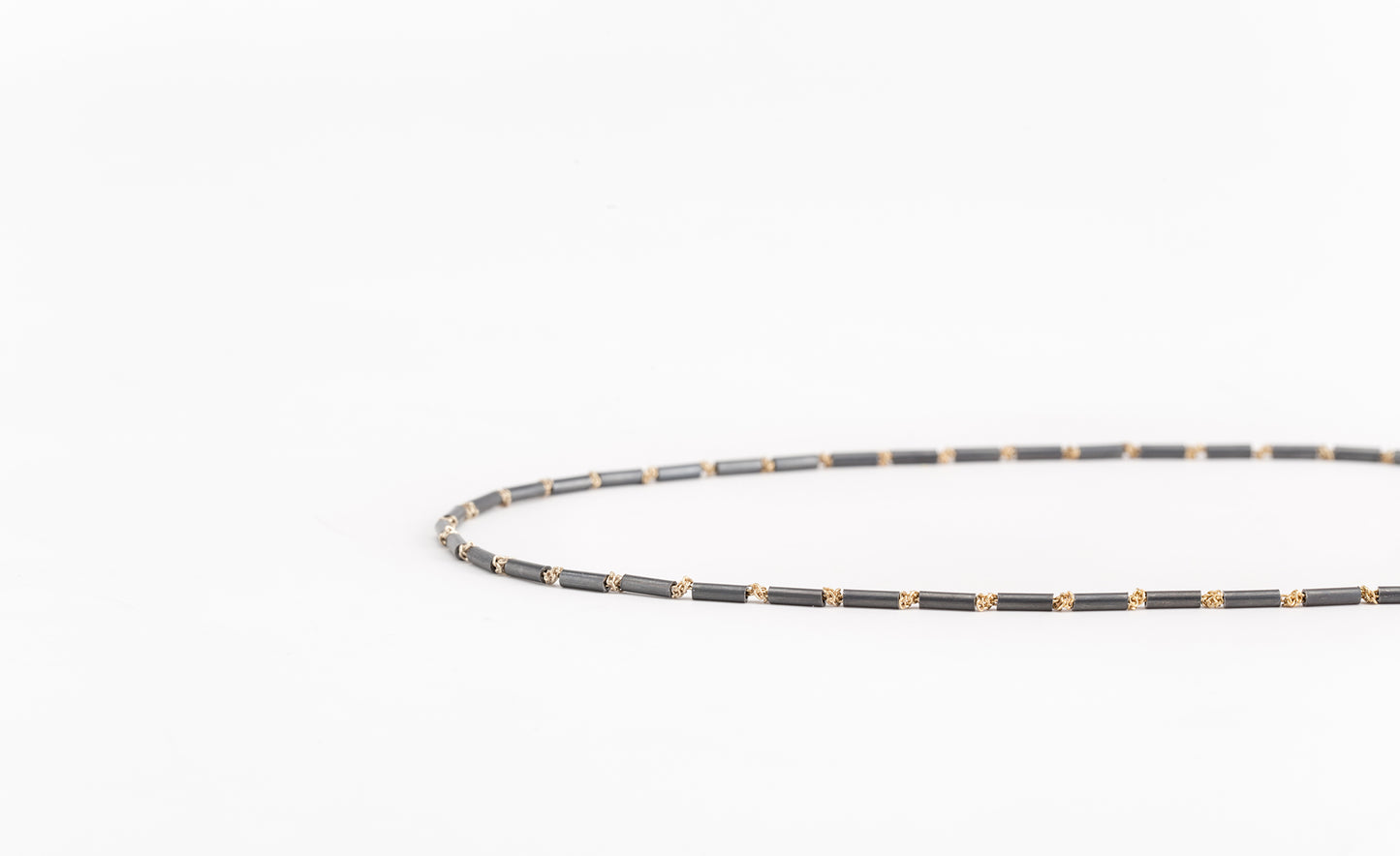 The Knot Necklace