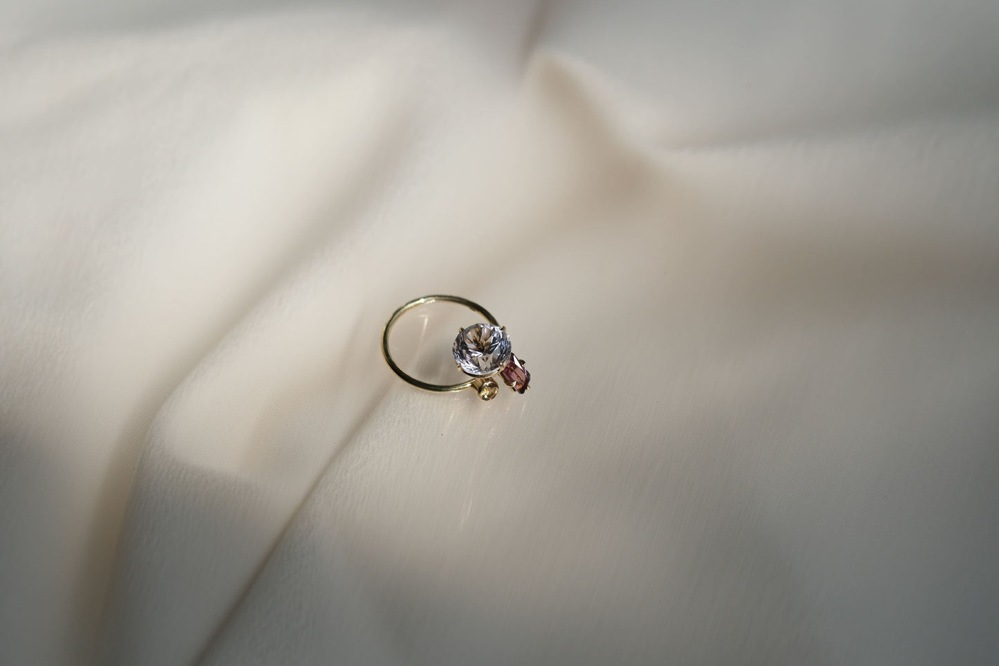 Purple Kunzite, Pink tourmaline, Yellow Citrine Pirouette Ring
