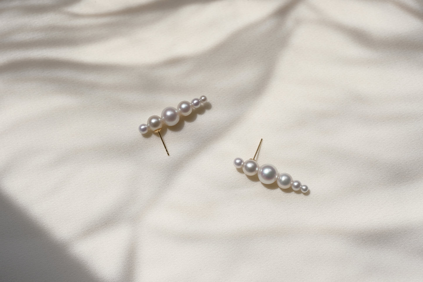 Echo Stud Earrings