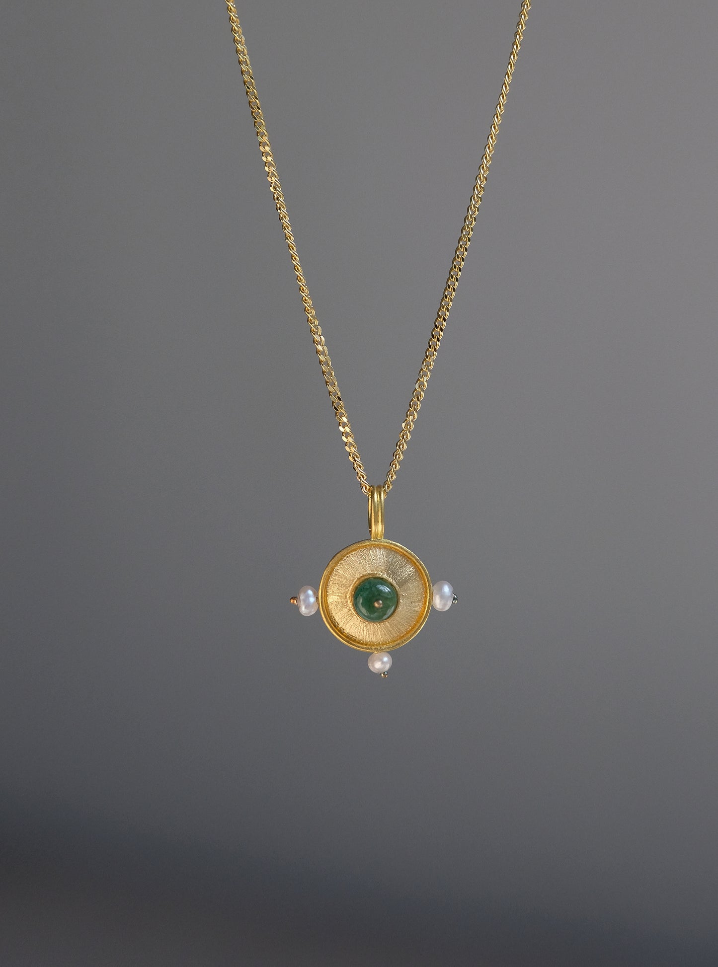 Renaissance Series 22k Gold Pearls Amulet
