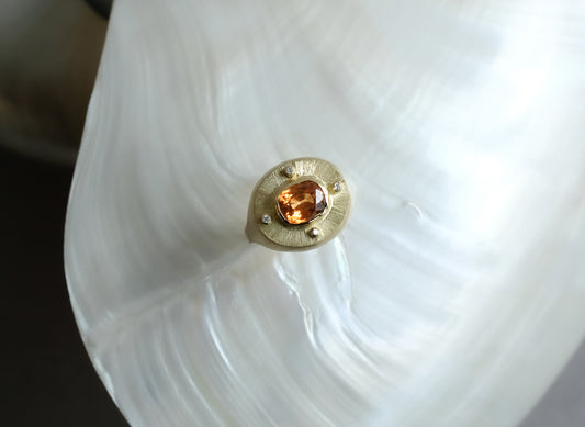 Renaissance Series Fanta Garnet Signet Ring