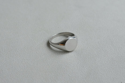 Round Signet Ring