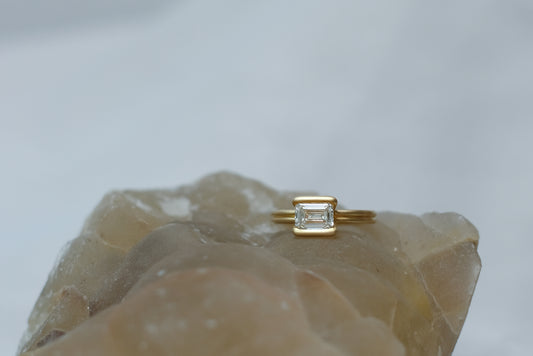 Twin Linear Diamond Ring