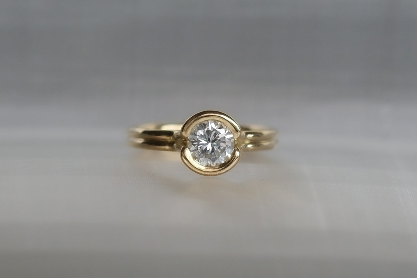 Twin Linear Round Diamond Ring