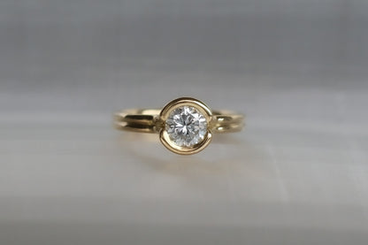 Twin Linear Round Diamond Ring